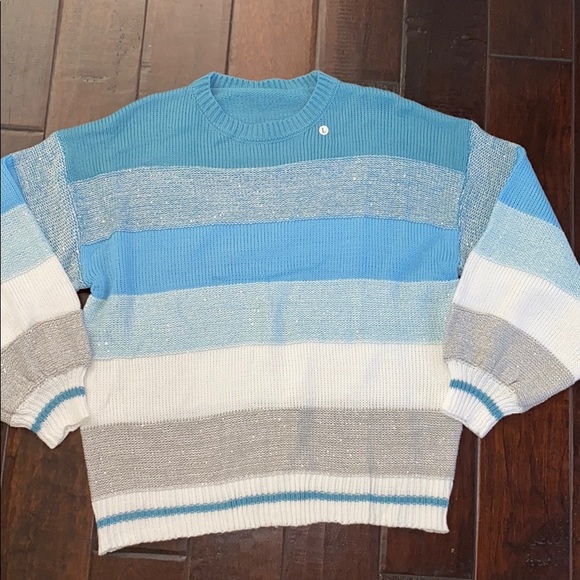 Sweaters - BNWOT blue striped sweater